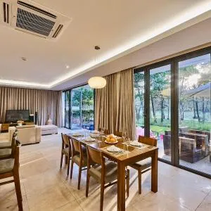 Wonderful Azura 4Bedrooms Villa