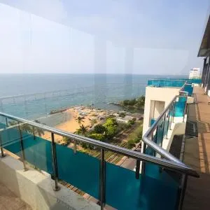 Homely Getaways in Global Towers