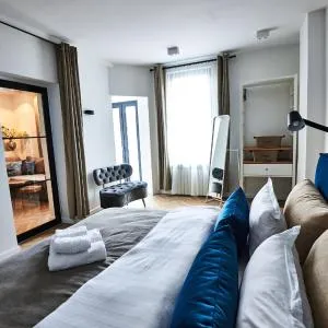 Metropole Apartments Royal Residence