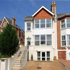 High Gables Apartment 2
