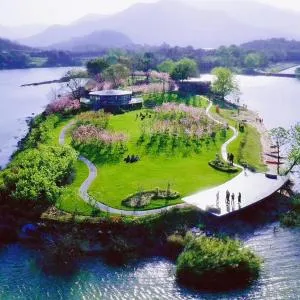 Carp Islet Resort Fuzhou