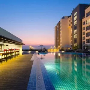 Novotel Yangon Max