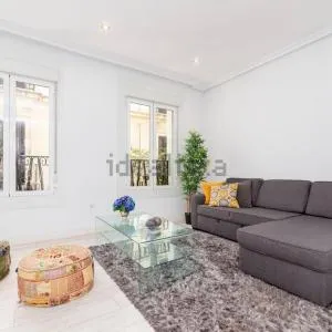 Beautiful and comfortable flat in center of Madrid