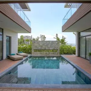 Wyndham Grand KN Paradise Cam Ranh