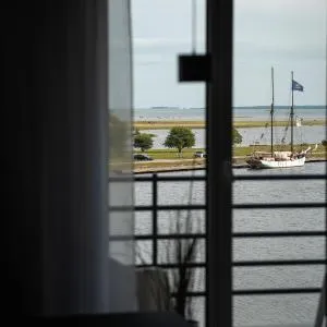 Ö Seaside Suites & SPA