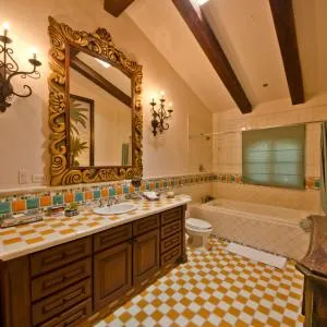 Casa Captiva Vacation Dream Home Elegant Beachside Living Sleeps 14