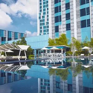 Crimson Hotel Filinvest City, Manila