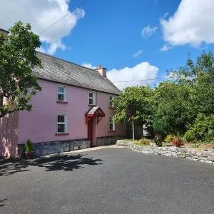 Dangan Lodge Holiday Cottages
