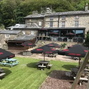 Grapes Hotel, Bar & Restaurant