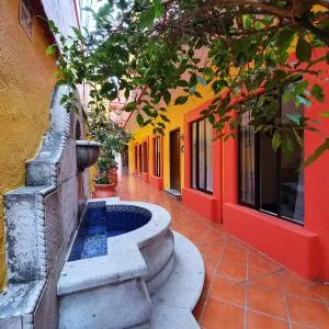 Hotel Suites Del Centro