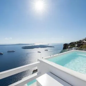 Aqua Luxury Suites Santorini