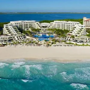 Now Emerald Cancun