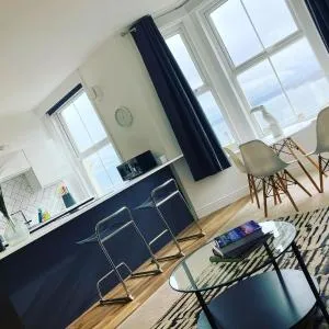 Seascape Scarborough Holiday Home Apartment with optional Hottub Hire