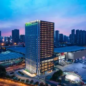 Holiday Inn Wuxi Central Station by IHG