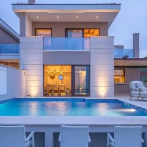 Luxury Villa Prova1
