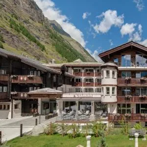 SCHLOSS Zermatt - Active & CBD Spa Hotel