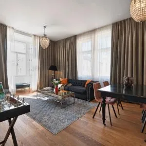 6 rooms