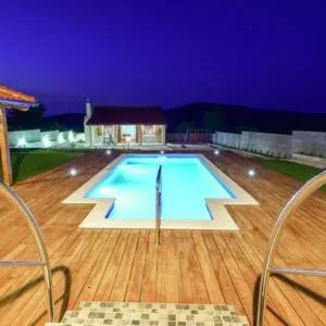 Pool Villa Julija With Gym and Sauna - Happy Rentals