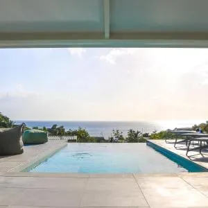 Villa 5* avec piscine et vue mer exceptionnelle