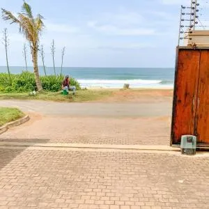 Dolphin Beach Villa 18A & 18B