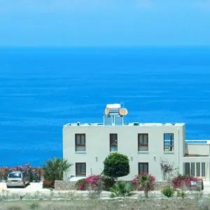 SEA CLIFF villa