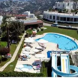 Bodrum Yalikavak Luxus Ferienwohnung Meerblick und Pools