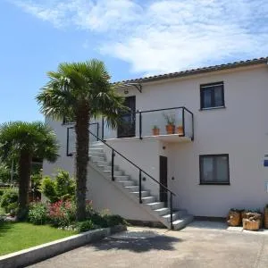 Apartments Aki