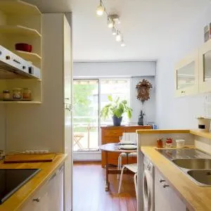 Charmant appartement avec terrasse et parking, proche TRAM