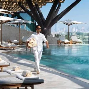 Four Seasons Hotel Kuwait at Burj Alshaya