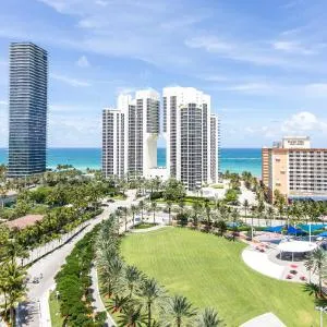 Bright Apartment With Balcony and Nice View - 2BR 1BA