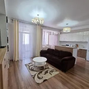 Grand Lev Tolstoi street Apartments New House Ultra Central