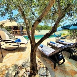 Villa Spark with pool in Rogoznica / Zečevo