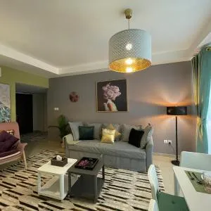 Homely 1 BR Apartment Near the Beach in a Waterfront Property