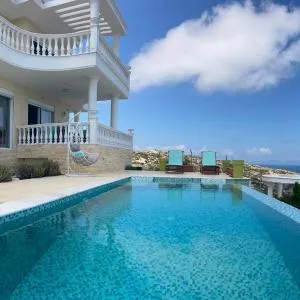 Villa Ulyana Kriaritsi - Athos Sea View & Spa