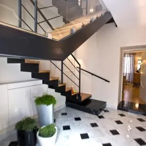 Borelli Palace Deluxe Apartments