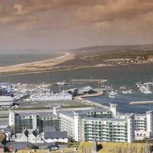 Portland Marina View Penthouse Apartment