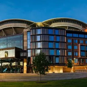 Oval Hotel at Adelaide Oval