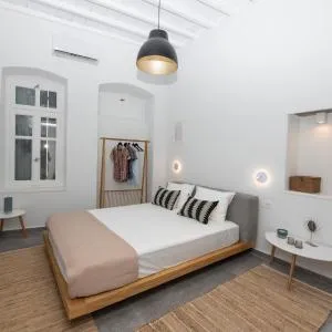 Avli Suites