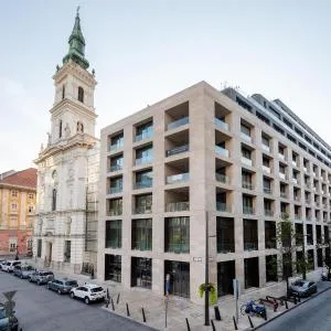 Emerald Downtown Suites