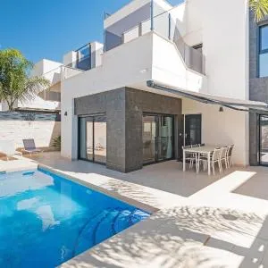 Luxury three bedroom villa