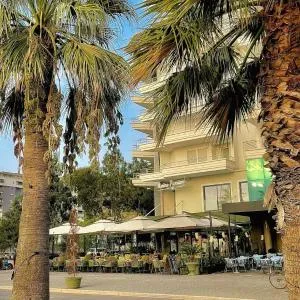 Marina Premium Hotel