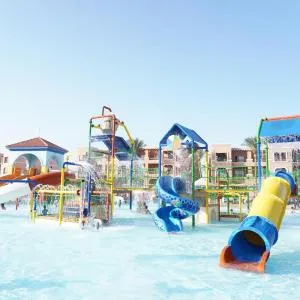 Charmillion Club Aquapark