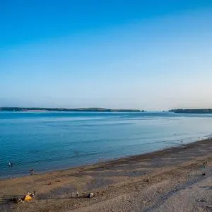 South Beach View - 2 Bedroom Apartment - Tenby
