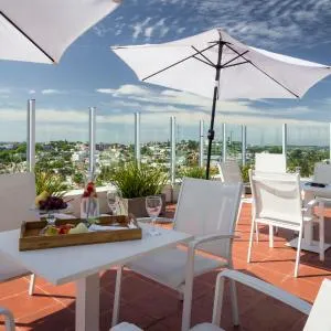 Frontier Hotel Rivera