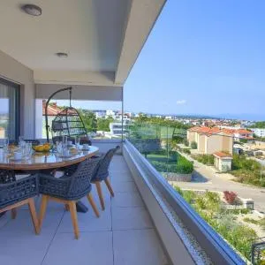 Apartment Crystal Aura 2