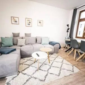 ⋙ Stilvolle Wohnung mit 2 Schlafzimmern & Balkon ⋘