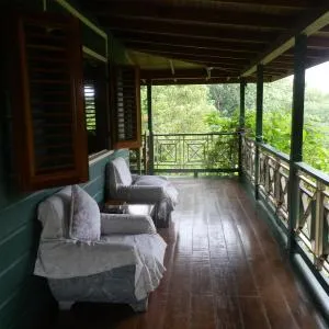 Harding Hall Hideaway