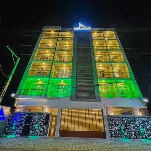 LAR LUXURY APARTMENTS