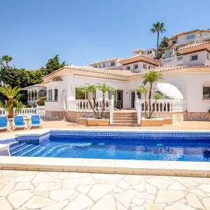 Awesome home in Riviera del Sol with 3 Bedrooms, WiFi and Outdoor swimming pool