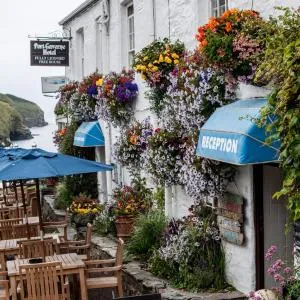 Port Gaverne Hotel